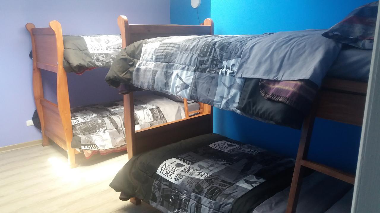 Trotamundos Hostal Сантяго Екстериор снимка